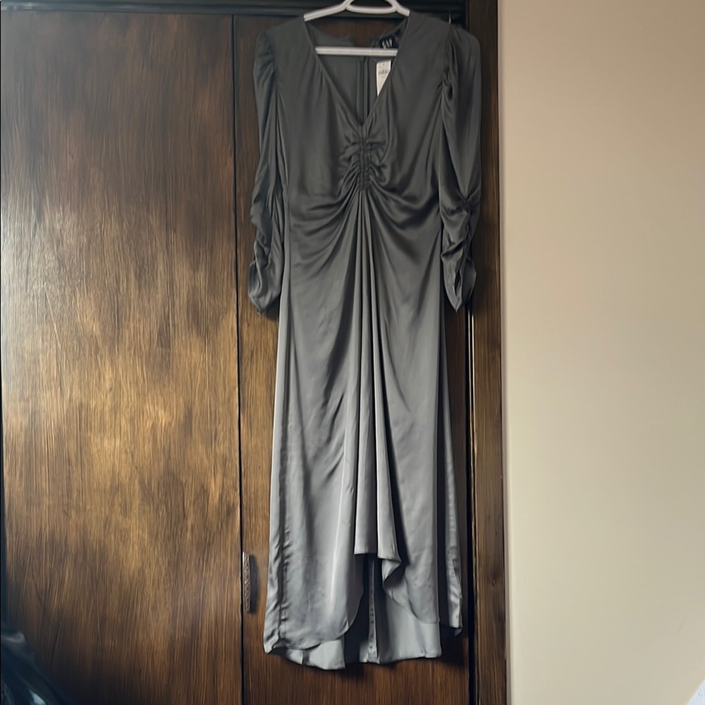 GAP Gray Ruched High-Low Gown with Bishop Sleeves